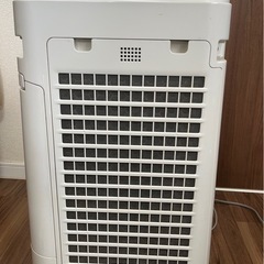 シャープ　加湿空気清浄機 KC-500Y7-Wの画像