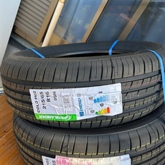 月曜日まで値引きします☆新品☆未使用☆タイヤ  2本 215/65R16   の画像