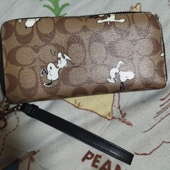 COACHスヌーピー財布の画像