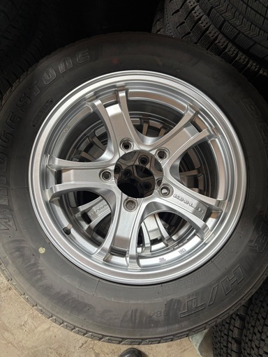 お話中　ジムニー　タイヤ付きホイール　16インチ