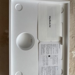 【美品】MacBook air M2チップ　8GB SSD256GB の画像