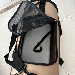小型犬、猫　キャリーバッグ　おやつ付き
の画像
