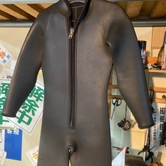 ウェットスーツ
