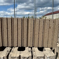 ブロック　コンクリート　リネア　モカ　外構　基礎　化粧ブロック