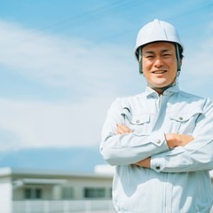 〔工場内作業スタッフ〕機械組立・配線作業　