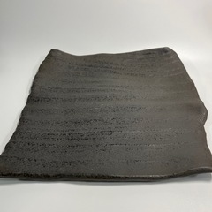 料理の映える器　萬古焼　黒いぶし角皿