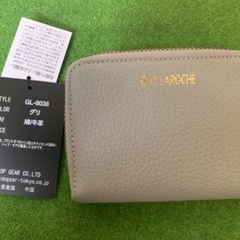 GUY LAROCHE 牛革　カードケース