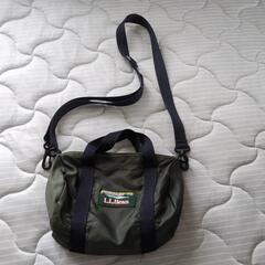LLビーンポシェット　ナイロンポーチ　カーキ色の画像
