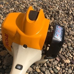 エンジン　RYOBI ［草刈り機]  EKK-2620  25cc動作確認済
の画像