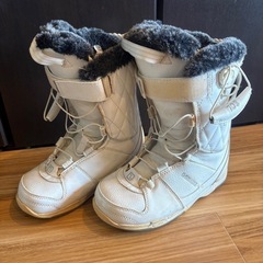 スノボブーツ