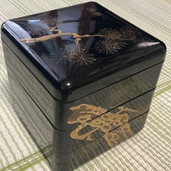 小ぶりの重箱