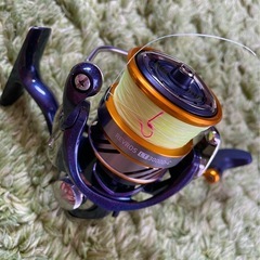 スピニングリール 20 レブロス LT