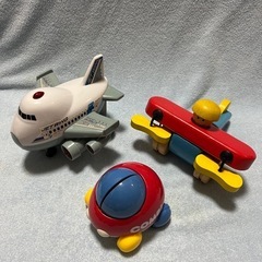 乗り物おもちゃ3点まとめ売り