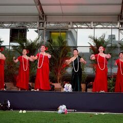 Hula Halau O Pumehana　Aolani（クプナ...