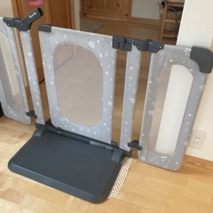 ベビーゲート　おくトビラ　おくだけとおせんぼ