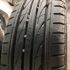 バリ溝‼️スタッドレスタイヤ　ホイール付き　4本セット　軽自動車軽バン　ワゴンR スペーシア　MRワゴン　モコ　ミライース　ムーヴ　タント　アルト　エヌボックスN-BOXの画像