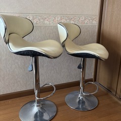 カウンター椅子
