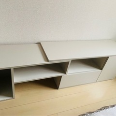 伸縮テレビ台
