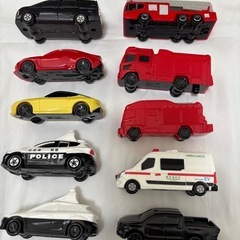 トミカ　ハッピーセット11個セットの画像