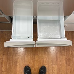 6ドア冷蔵庫の画像