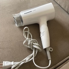　ドライヤー