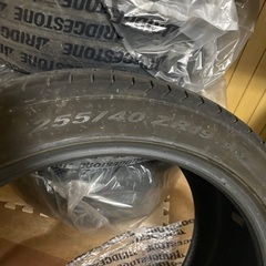 タイヤ　PZERO 255-40ZR19  ホイルナシ　4本セットの画像