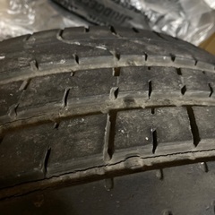 タイヤ　PZERO 255-40ZR19  ホイルナシ　4本セットの画像