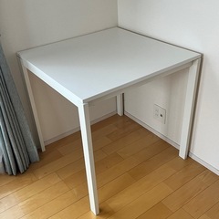 イケア　ダイニングテーブル　75×75×高さ74cm