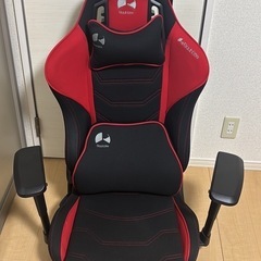 バウヒュッテ　ゲーミング座椅子の画像