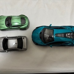 プルバックカーを含む色々セットの画像