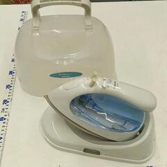 0502-050 2009年製　TOSHIBA　アイロン