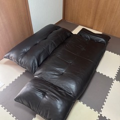 ソファーベッドの画像