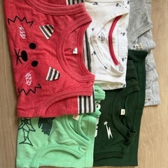 タンクトップ　90-100