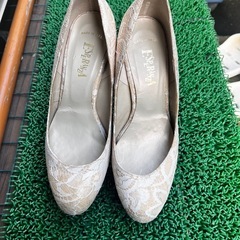 ハイヒール　パンプス　22センチの画像