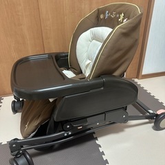 ベビーベッド(ゆりかご)の画像