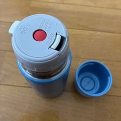水筒の画像