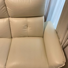 ニトリ　2人掛け　電動ソファ　
リクライニング　ソファーの画像