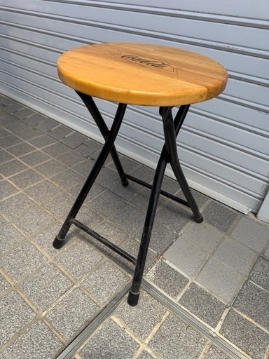 コカコーラ　折りたたみチェアー　丸イス