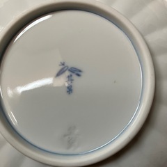 さらに値下！白磁菊割高台小鉢揃の画像