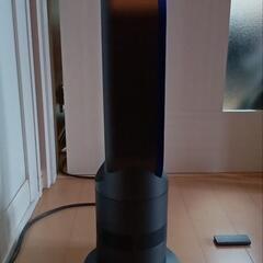 dyson　hot＋cool　羽根ないので、小さな子供がいる方おすすめです。スマートでオシャレなので場所も取らなくていいと思います。の画像