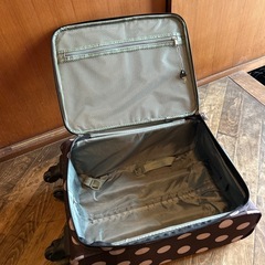 キャリーケース　鍵付き 　　　の画像
