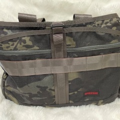 BRIEFING MULTICAM BLACK ショルダーバッグ