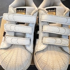 アディダスキッズシューズ　中古