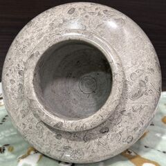 希少 秋吉台 古生代石灰岩 化石大理石 花器/花入/壺 紡錘虫/腕足貝 鶉ウズラの画像