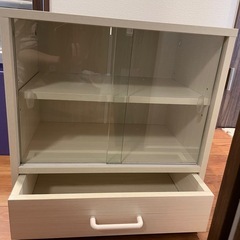 収納棚