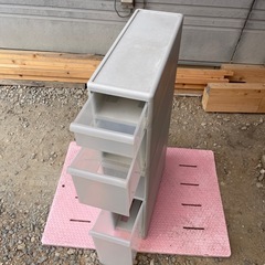 4段収納ケースの画像