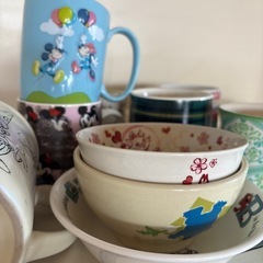 キャラクター食器類の画像