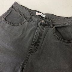 08）ビームスデザイン レディース デニムパンツ XL グレーの画像