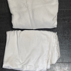 美品柔道着4.5号を2着(必要であれば黒帯つけます)
