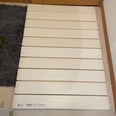 【美品・お譲りします】銀イオン 抗菌 折りたたみ式 風呂ふた（7...